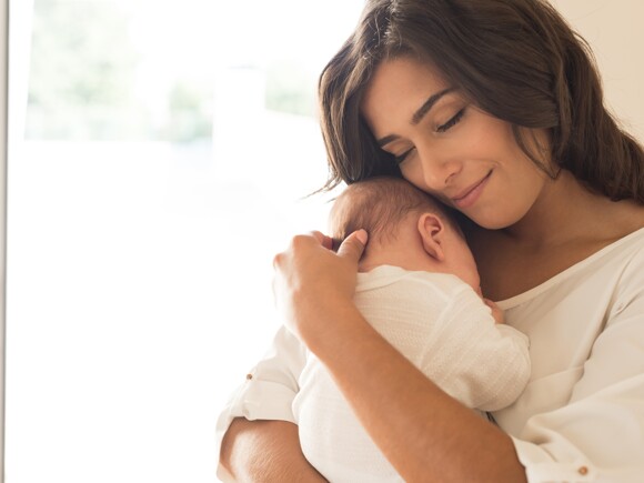 overcoming breastfeeding problems
