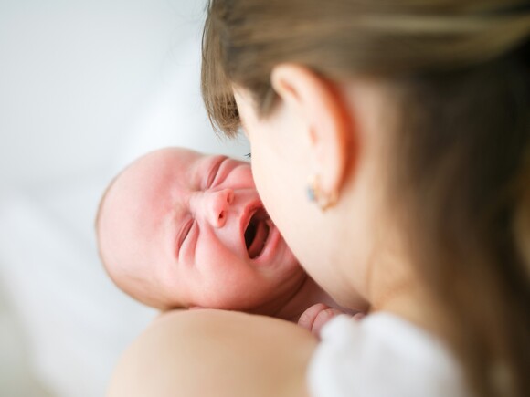 مضاعفات القلس المعدي المريئي عند الرضع