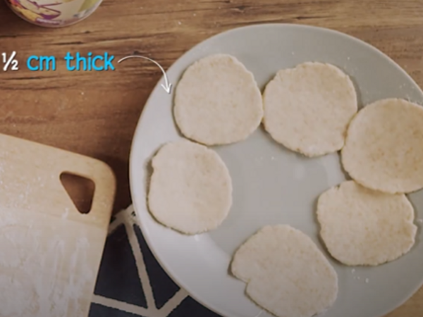 Flat bread - step 4.png Flat bread - step 4.png